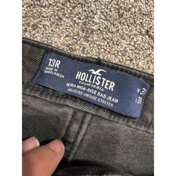 Hollister Ultra High Rise Dad Jean Black Size 31x31 EUC - Picture 5 of 5